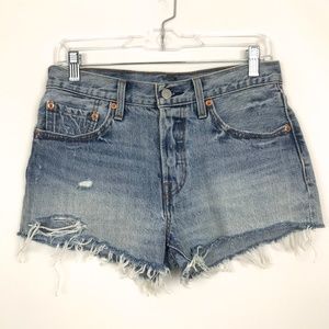 Levi's 501 Distressed Frayed Denim Shorts sz 27